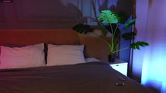 Liv Fay online show from 02/17/26, 01:52