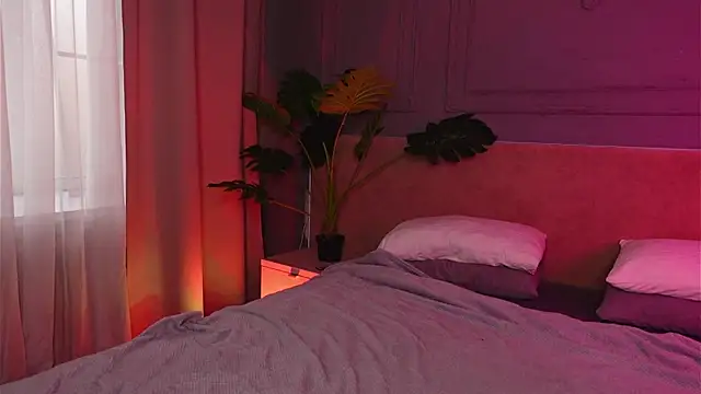 Liv Fay online show from 03/25/26, 02:27