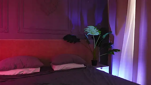 Liv Fay online show from 03/10/26, 02:10