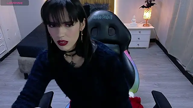 Snapshot of sailor_moon07 chatting on 10/04/25, 04:58 sailor moon07 online show from 10/04/25, 04:58