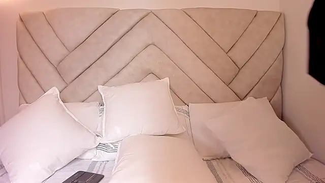 DarlinJones online show from 03/24/26, 07:03