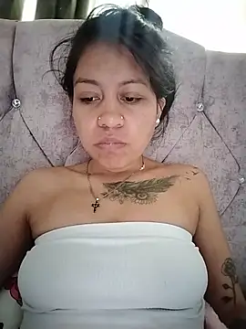Tiphanydirty3 online show from 05/25/26, 03:22