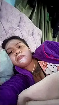 Tiphanydirty3 online show from 11/11/25, 05:57