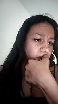 Tiphanydirty3 online show from 11/26/25, 06:08