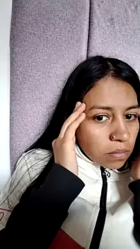 Tiphanydirty3 online show from 10/25/25, 06:52