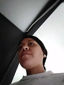 Tiphanydirty3 online show from 06/09/26, 05:03
