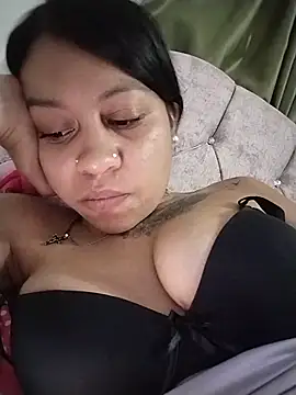 Tiphanydirty3 online show from 05/31/26, 06:52