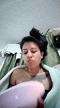 Tiphanydirty3 online show from 12/23/25, 12:43