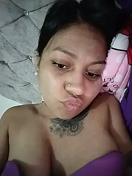 Tiphanydirty3 online show from 05/22/26, 04:54