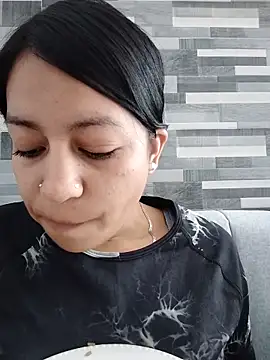 Tiphanydirty3 online show from 06/04/26, 07:29