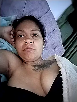 Tiphanydirty3 online show from 04/28/26, 02:27