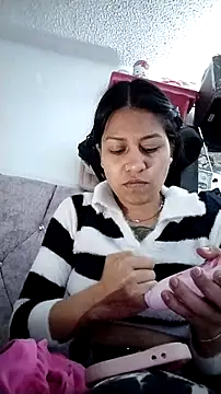 Tiphanydirty3 online show from 02/11/26, 02:44