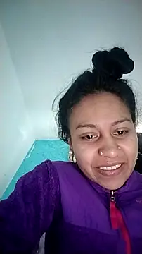 Tiphanydirty3 online show from 11/07/25, 07:40