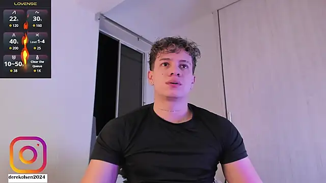 DerekOlsen online show from 10/28/25, 01:06