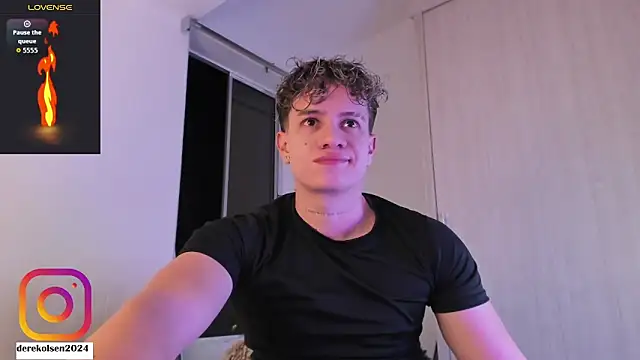 DerekOlsen online show from 10/22/25, 02:44