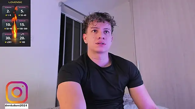 DerekOlsen online show from 10/27/25, 02:01