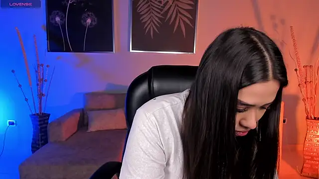 Snapshot of CelestePalmer_ chatting on 12/18/25, 11:25 CelestePalmer online show from 12/18/25, 11:25