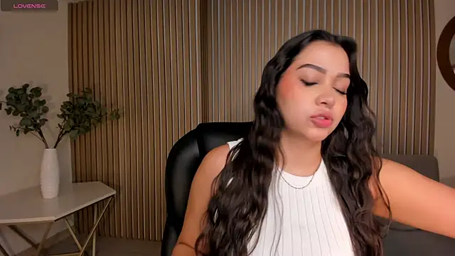 Snapshot of CelestePalmer_ chatting on 11/05/25, 10:07 CelestePalmer online show from 11/05/25, 10:07