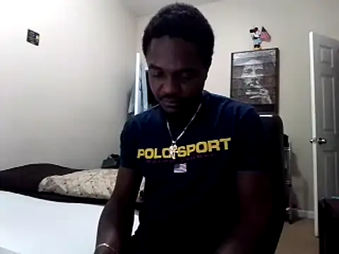 Hugedick0071 online show from 02/12/25, 03:27