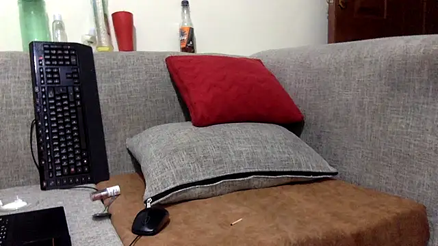 creamyjuices01 online show from 03/25/26, 11:47