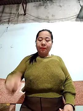 Queen 18200 online show from 12/03/25, 10:20