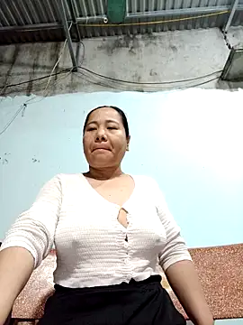 Queen 18200 online show from 03/23/26, 10:20