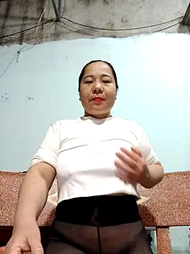 Queen 18200 online show from 02/24/26, 10:43