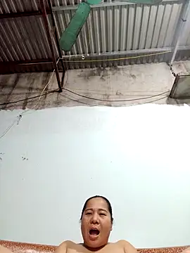 Queen 18200 online show from 11/29/25, 10:26