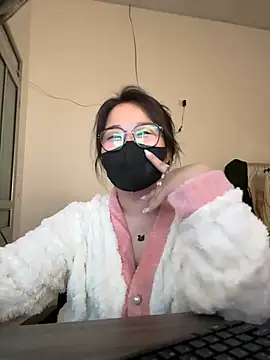 Jenni nana online show from 12/21/24, 11:44