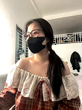 Jenni nana online show from 11/26/25, 05:51