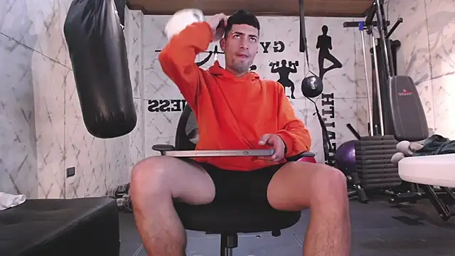 DrakeNeumann online show from 09/19/25, 03:54