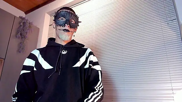 DrakeNeumann online show from 10/11/25, 03:51