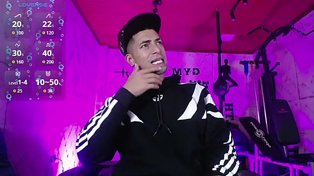 DrakeNeumann online show from 11/04/25, 03:10