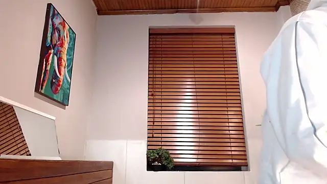 DrakeNeumann online show from 09/23/25, 03:46