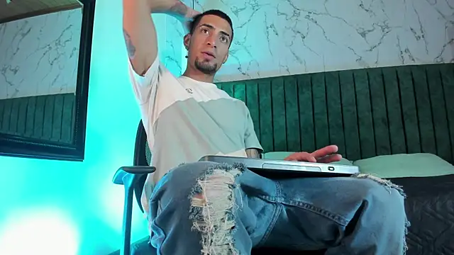 DrakeNeumann online show from 01/06/26, 10:03