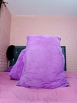 sexybree  online show from 05/12/26, 01:57