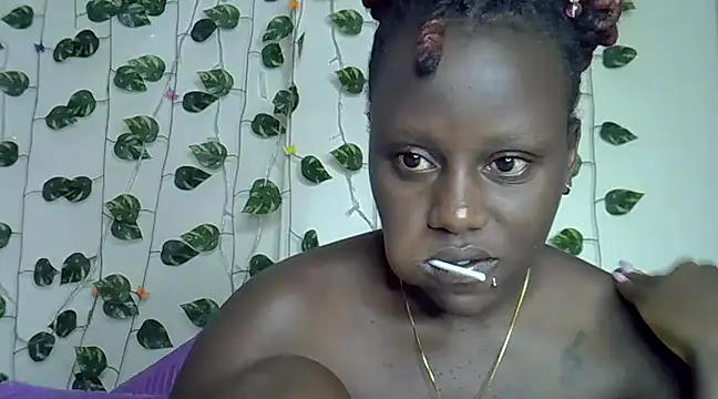 Snapshot of sexybree_ chatting on 02/11/25, 01:30 sexybree online show from 02/11/25, 01:30