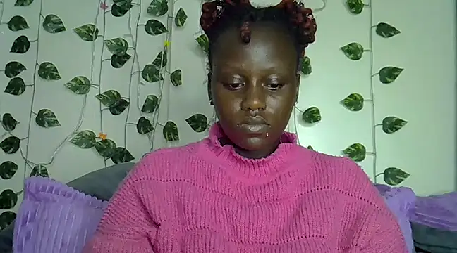 Snapshot of sexybree_ chatting on 02/14/25, 10:14 sexybree online show from 02/14/25, 10:14