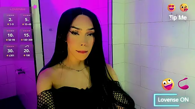 Snapshot of Nikita_Gers chatting on 09/19/25, 03:54 Nikita Gers online show from 09/19/25, 03:54