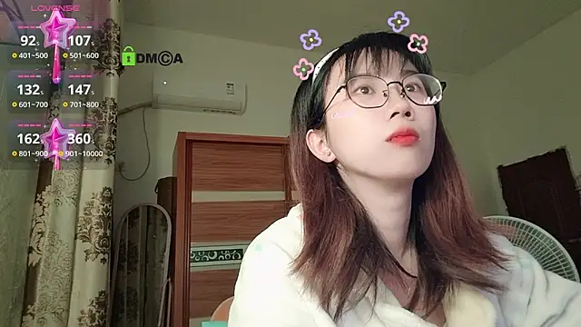 Lili 666 online show from 01/13/26, 08:46