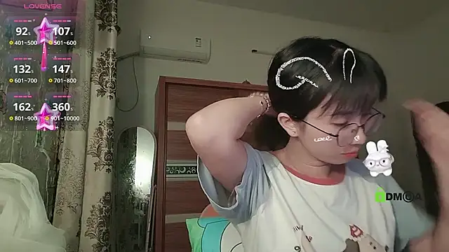 Lili 666 online show from 10/31/25, 04:47