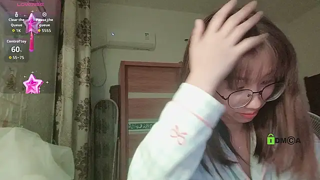 Lili 666 online show from 02/05/26, 05:42