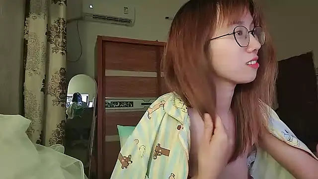 Lili 666 online show from 05/28/26, 05:08