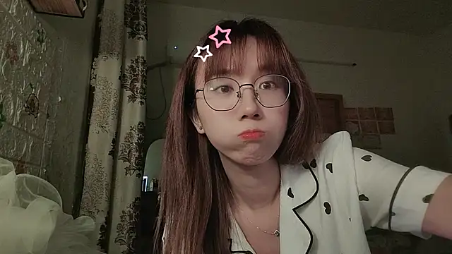 Lili 666 online show from 05/08/26, 06:01