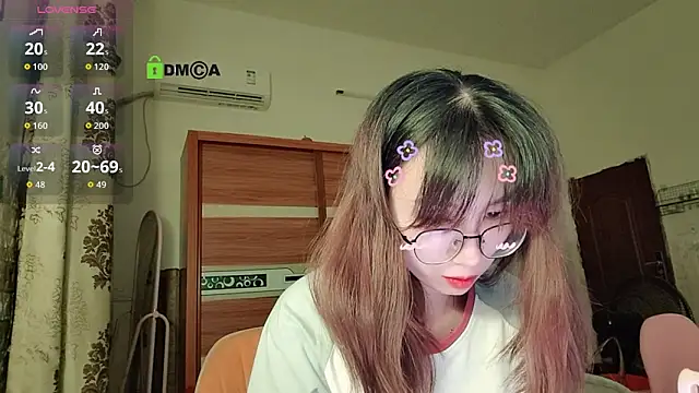 Lili 666 online show from 09/13/25, 05:57