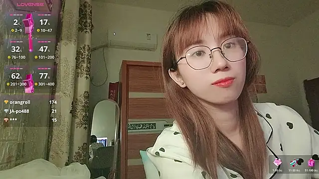 Lili 666 online show from 05/15/26, 08:51