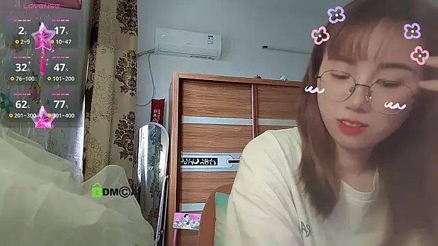 Lili 666 online show from 03/27/26, 06:44