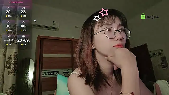 Lili 666 online show from 10/16/25, 05:21