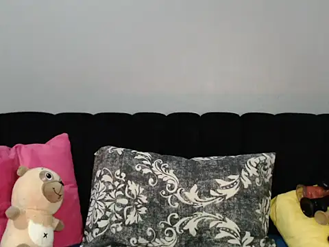 CREAMYCUPCAKExxx online show from 07/12/26, 12:44
