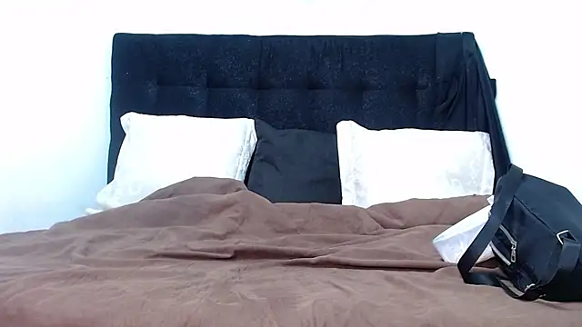 srta luciana online show from 02/04/26, 12:00